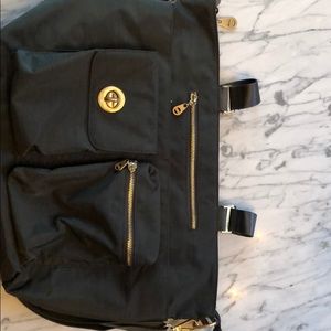 Baggallini Hong Kong laptop tote